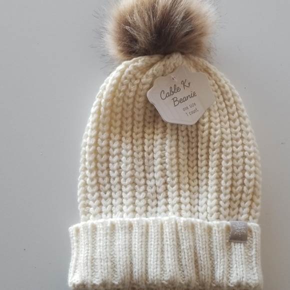 cable knit beanie Accessories - Women's knit beanie hat with pompom